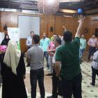 مؤسسة انجاز فلسطين تعقد ورشة تدريبية للمتطوعين بغزة