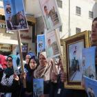 الخليل: عوائل الشهداء يطالبون بجثامين أبناءهم