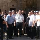 أكثر من 100 مستوطن يقتحمون الاقصى