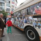 معرض صور للشهيد ياسر عرفات وسط رام الله للمصور جمال العاروري