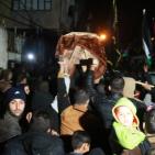 الآلاف يُشيعون جثمان الشهيدة أنصار هرشة في بلدة قفين قضاء طولكرم