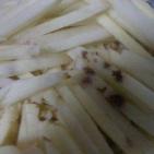 ضبط طن من البطاطا الفاسدة بالخليل