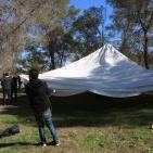 الاحتلال يحاصر قرية باب الشمس ويعتقل 6 نشطاء