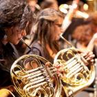 تتجلى أوركسترا المعهد الوطني للموسيقى في إظهار الإبداع الموسيقي الفلسطيني في جامعة بيرزيت