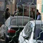 جيش الاحتلال يعتدي على مدرسة طارق بن زياد بالخليل