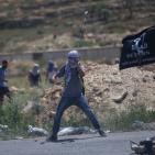 اصابات بمواجهات مع الاحتلال قرب حاجز 