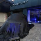  شركة أوتوزون لتجارة المركبات خلال  حفل إطلاق مركبة بيجو 5008 الجديدة كلياً. 