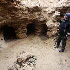 جولة في المقبرة الأثرية الرومانية شمال غزة