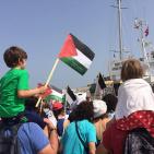 صور- سفن كسر الحصار تواصل رحلتها نحو غزة
