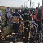 صور: قتلى وجرحى بحادثة انحراف قطار في تركيا