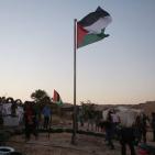 رفع العلم الفلسطيني تحت شعار 