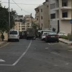 شاهد- اصابات واعتقالات عقب اقتحام الاحتلال وسط رام الله