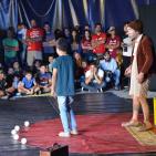 عرض في خيمة بيرزيت ضمن مهرجان سيرك فلسطين