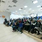 تخريج طالبات مشروع تعزيز الفرص الاقتصادية للفتيات القياديات