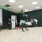 تخريج طالبات مشروع تعزيز الفرص الاقتصادية للفتيات القياديات