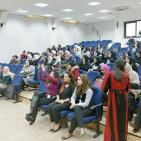 تخريج طالبات مشروع تعزيز الفرص الاقتصادية للفتيات القياديات