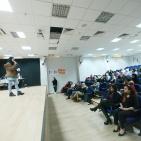 تخريج طالبات مشروع تعزيز الفرص الاقتصادية للفتيات القياديات