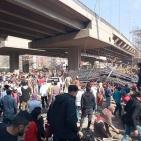 فيديو وصور.. انهيار جزئي لسقالة في جسر قيد الإنشاء بالقاهرة