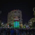 إضاءة فانوس رمضان في مدينة رام الله