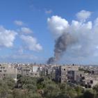 شاهد: مصرع مواطن وإصابات بانفجار ضخم في سوق الزاوية بغزة