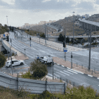 الاحتلال يعزل ويغلق بلدات القدس ومستوطنين يقتحمون الأقصى