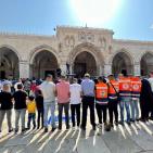 صور: 45 ألف مصلٍ يؤدون صلاة الجمعة في 