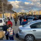 صور وفيديو: حريق ضخم في معمل أدوات منزلية غرب رام الله