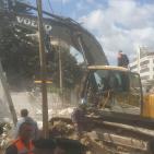 مصرع عاملين وإصابة آخرين جراء انهيار مبنى قيد الانشاء في طولكرم