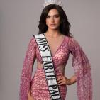 بالصور: نادين أيوب تتوج رسميا بلقب ملكة جمال فلسطين