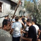 بالصور: شهيدان وجرحى باستهداف منزل شمال قطاع غزة