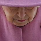 ما هي ديانة الملكة اليزابيث الثانية و هل يجوز الترحم على غير المسلم؟