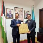السفير أبو زيد يستقبل نظيره التركي ويبحث أهمية التعاون المشترك