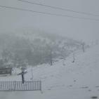 بالصور والفيديو: الثلوج تتساقط بكثافة على جبل الشيخ