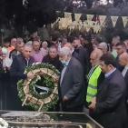 نيابة عن الرئيس.. دبور يضع أكاليل من الزهور على أضرحة الشهداء في بيروت