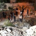 بالفيديو: الاحتلال يهدم منزل الأسير يونس هيلان في قلقيلية