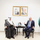 بالصور: تفاصيل لقاء الوزير حسين الشيخ بالسفير السعودي!