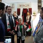 رفع العلم الفلسطيني وعزف النشيدين الفلسطيني والعراقي على ارض معرض بغداد الدولي