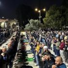 70 ألفا يؤدون صلاتي العشاء والتراويح في المسجد الأقصى