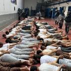 توثيق مسرب يكشف عن اعتداء وحشي بحق الأسرى في سجن 