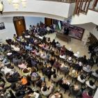 توزيع منحة الرئيس عباس لطلبة أبناء اللاجئين الفلسطينيين في الجامعات العراقية 