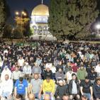 90 ألفا يؤدون صلاتي العشاء والتراويح في المسجد الأقصى