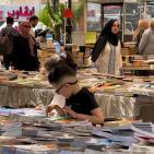 خاص| إقبال واسع على معرض الكتاب الشعبي في مركز البيرة الثقافي