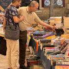 خاص| إقبال واسع على معرض الكتاب الشعبي في مركز البيرة الثقافي