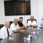 رئيس نقابة المهندسين والوفد المرافق في زياره عمل لبلدية اريحا