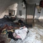 شاهد: الأمطار تتحول لمعاناة كارثية في قطاع غزة