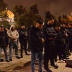 بالصور| آلاف المصلين يؤدون صلاة العشاء والتراويح في المسجد الأقصى 