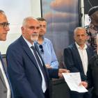 بحضور أكثر من 500 مزارع.. وزير الزراعة يسلم منح ويطلق مشاريع زراعية في دورا وبلداتها والظاهرية والرماضين