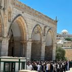 70 ألفا يؤدون صلاة الجمعة في المسجد الأقصى