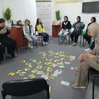 جمعية المرأة العاملة تختتم سلسلة لقاءات المجموعة الداعمة في مخيم الجلزون