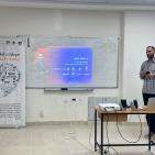 25 خريجاً وخريجة يختتمون تدريبهم ضمن برنامج